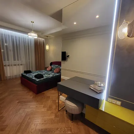 Uroczy Loft I Bezplatny Parking Na Miejscu Lägenhet Lublin